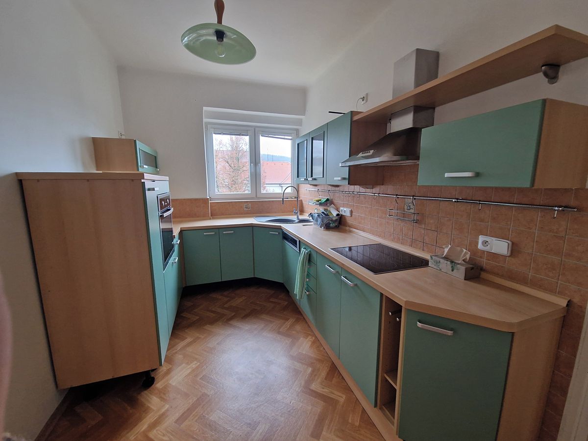 Pronájem bytu 4+1 90 m² – fotografie 4