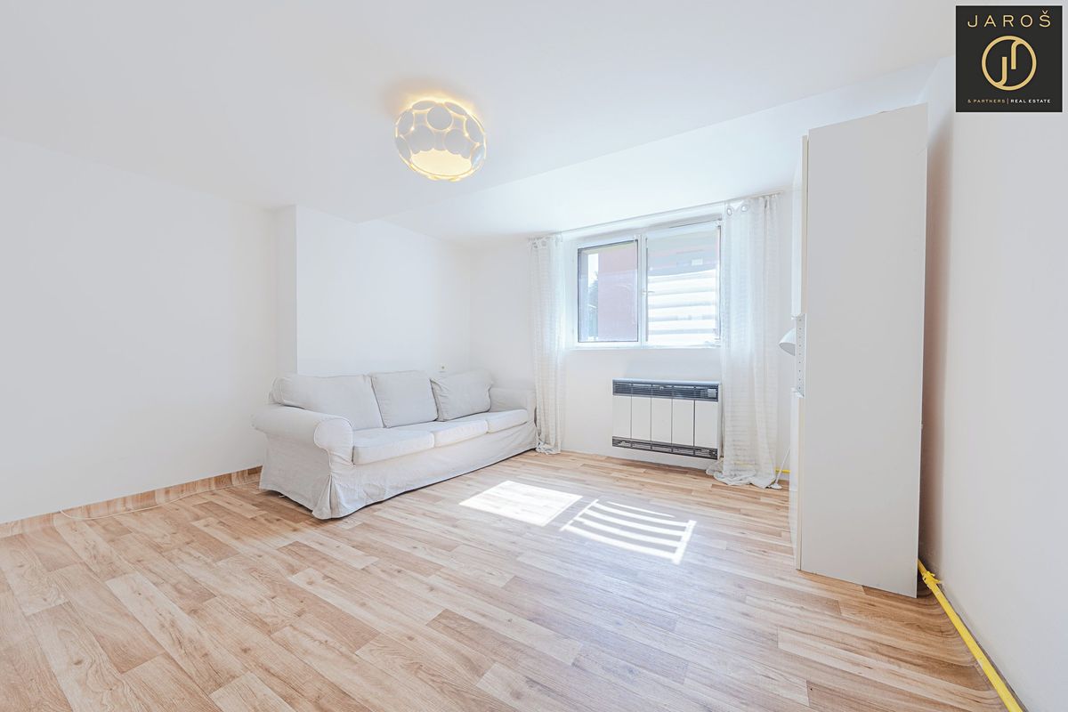Prodej bytu 2+1 48 m² – fotografie 4
