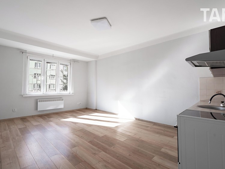 Wohnung 1+kk zum Kauf, 34 m² (4 von 10)