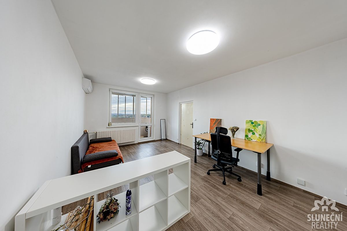 Pronájem bytu 1+1 44 m² – fotografie 2
