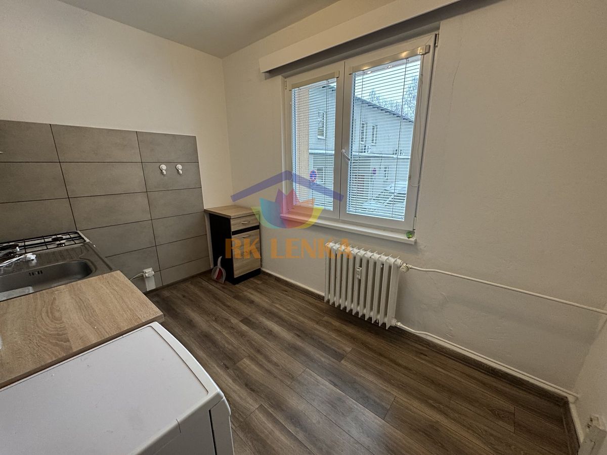 Pronájem bytu 2+1 54 m² – fotografie 5