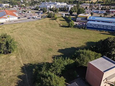 Prodej komerčního pozemku 9632 m²