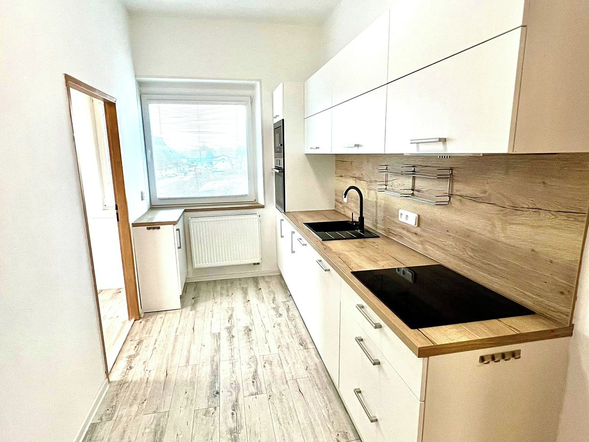 Pronájem bytu 2+1 64 m²