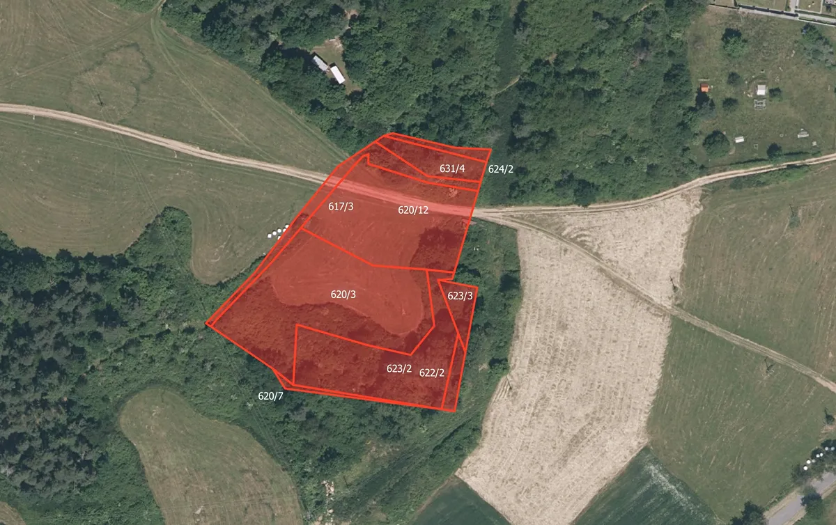 Prodej louky 8897 m²