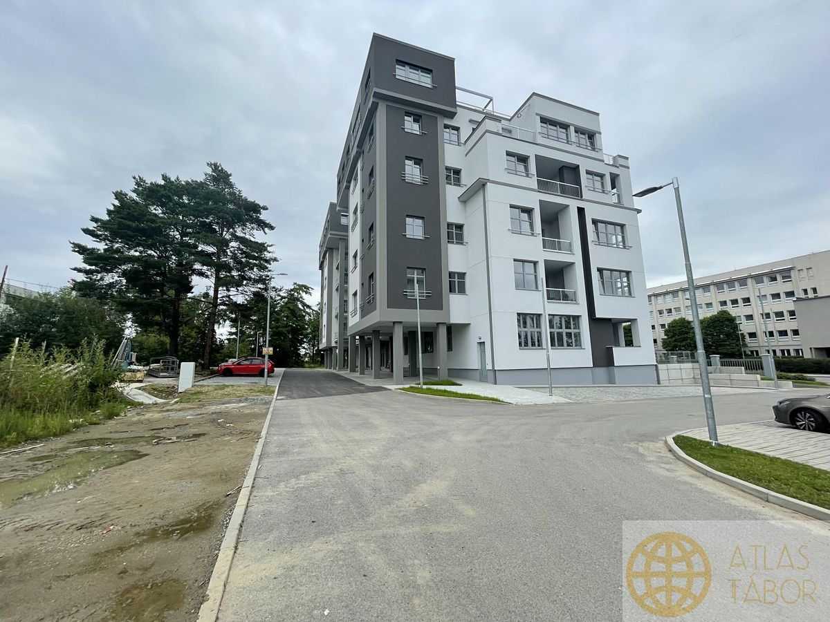 Pronájem bytu 1+kk 23 m² – fotografie 5