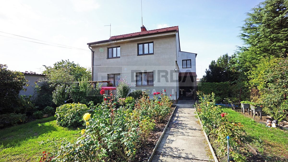 Prodej rodinného domu 190 m², pozemek 597 m² – fotografie 5