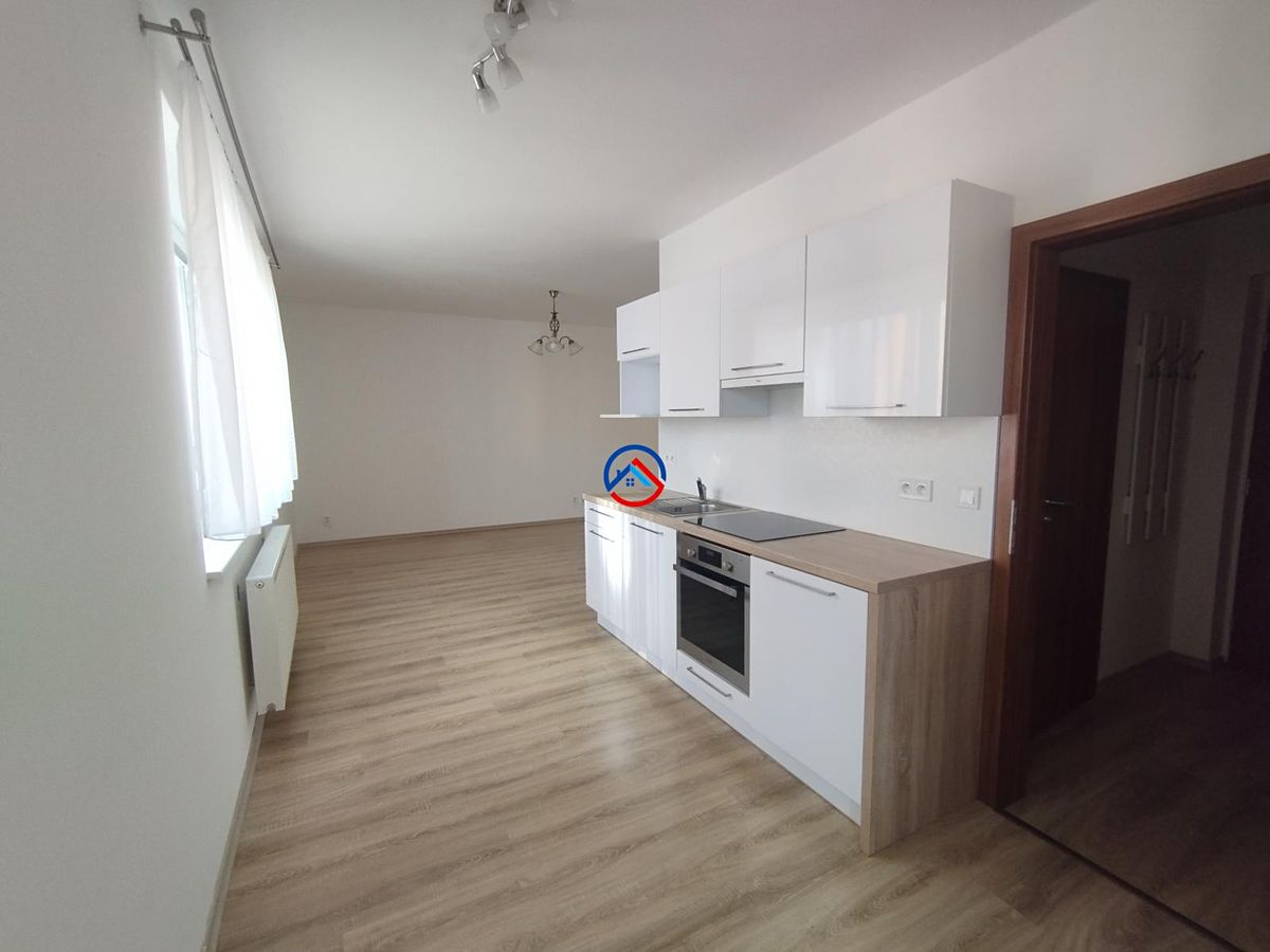 Pronájem bytu 2+kk 45 m²