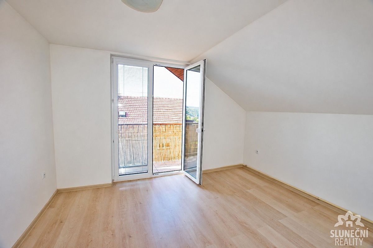 Pronájem bytu 2+kk 41 m² – fotografie 5
