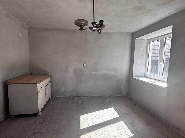 Будинок на продаж, 240 м² (3 з 34)