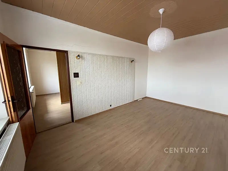 Pronájem bytu 2+1 45 m², Chomutov – náhled fotky 1