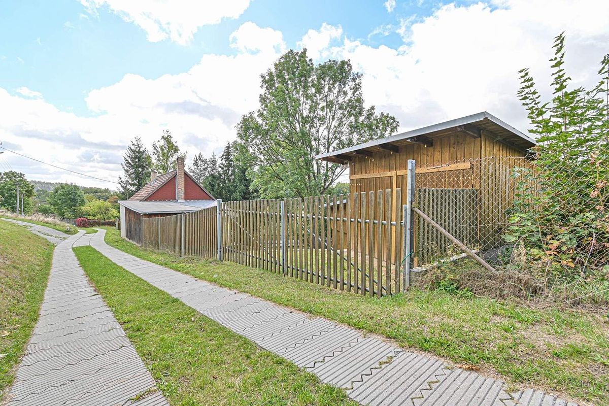 Prodej rodinného domu 72 m², pozemek 642 m² – fotografie 4