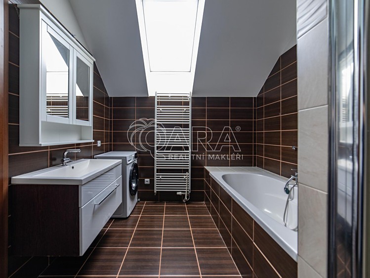 Wohnung 5+kk zum Kauf, 117 m² (9 von 28)