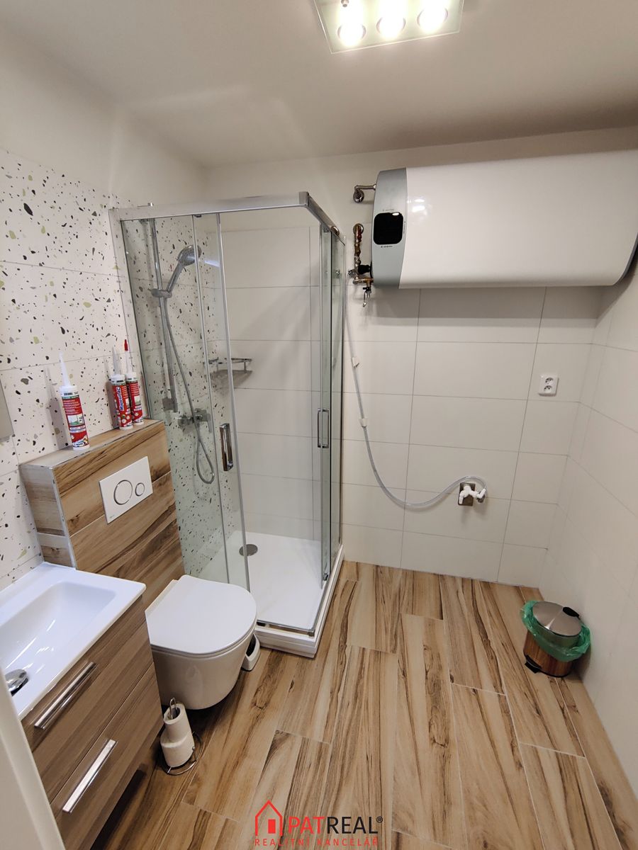 Pronájem bytu 1+kk 22 m² – fotografie 4