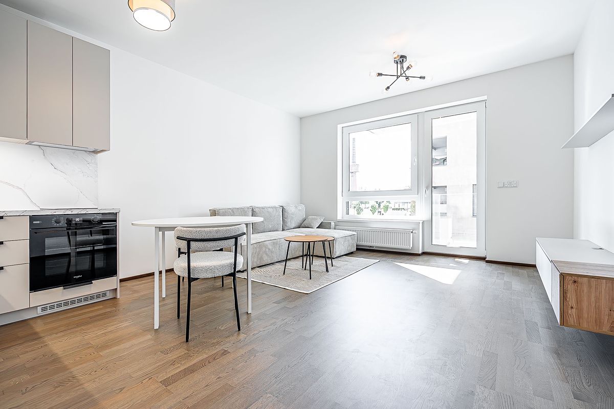Pronájem bytu 2+kk 54 m²