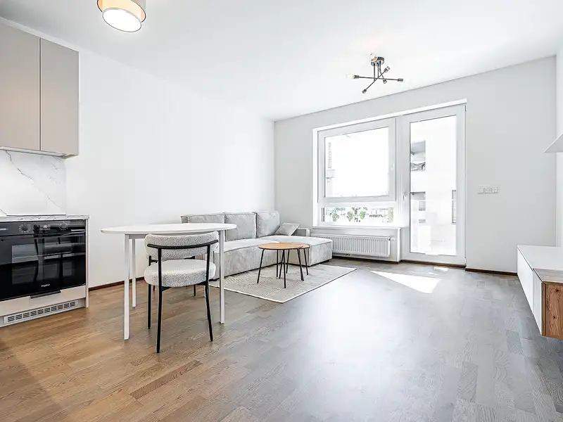 Pronájem bytu 2+kk 54 m², Praha – náhled fotky 1