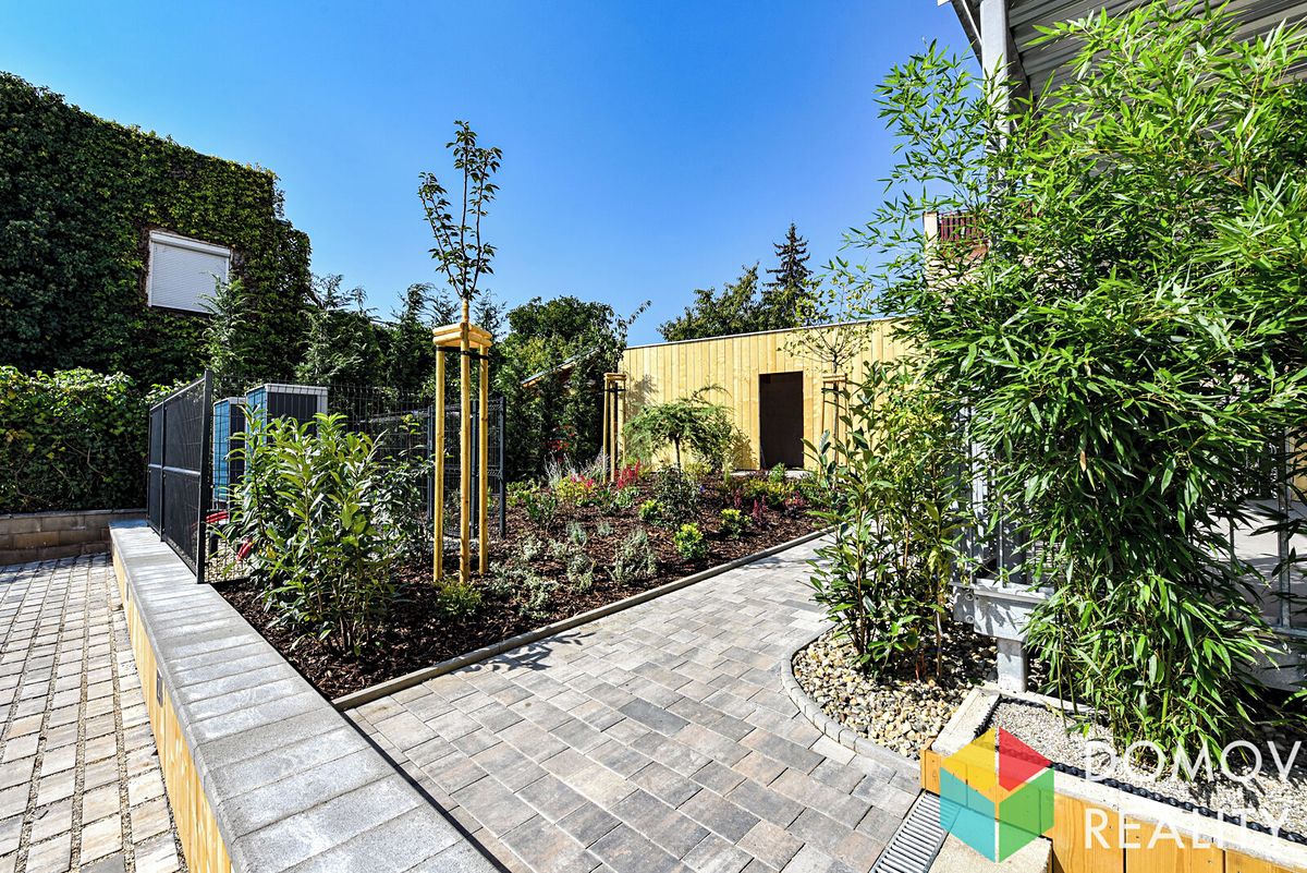 Pronájem bytu 2+kk 52 m² – fotografie 4