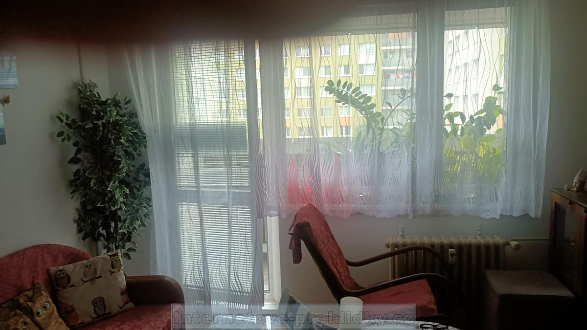 Pronájem bytu 3+1 76 m² – fotografie 2
