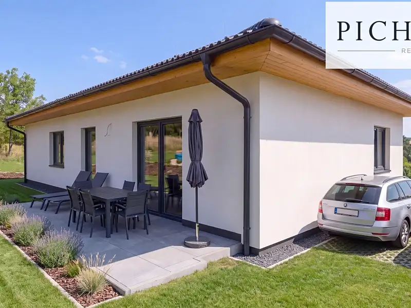 Prodej rodinného domu 114 m², pozemek 1068 m², Podbořany – náhled fotky 1