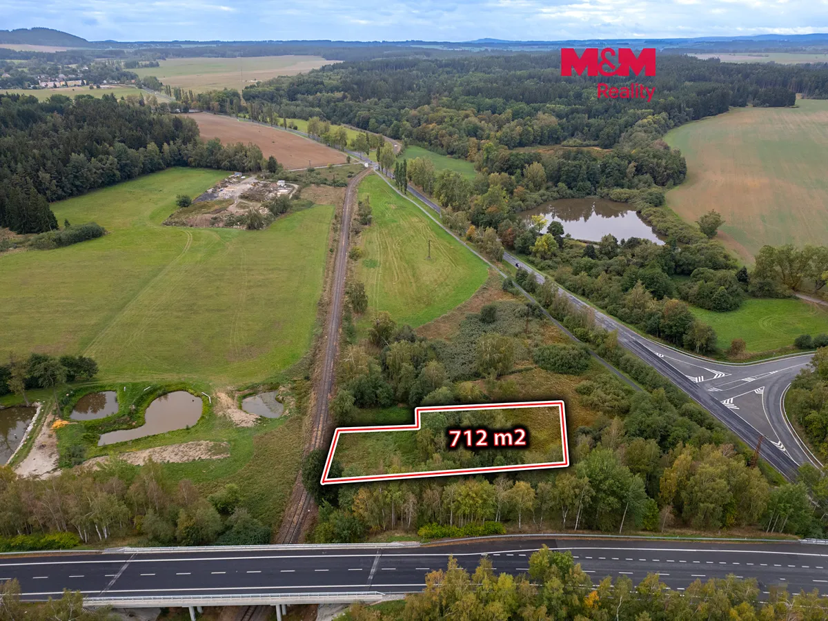 Prodej louky 712 m²