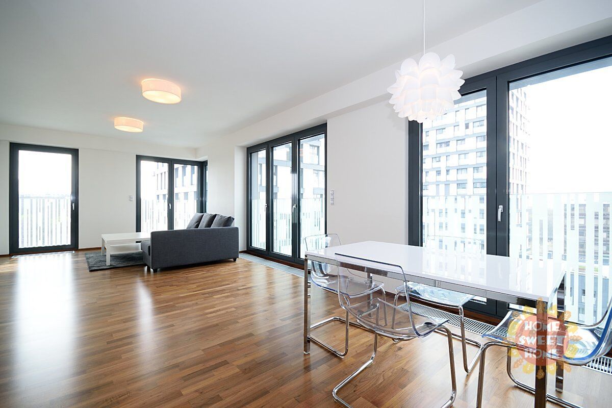 Pronájem bytu 2+kk 76 m²