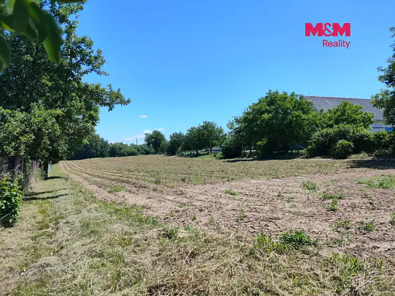 Prodej stavebního pozemku 1506 m², Církvice – náhled fotky 3