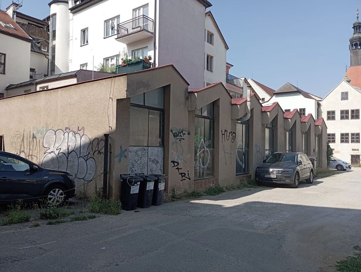 Prodej komerční nemovitosti 205 m²