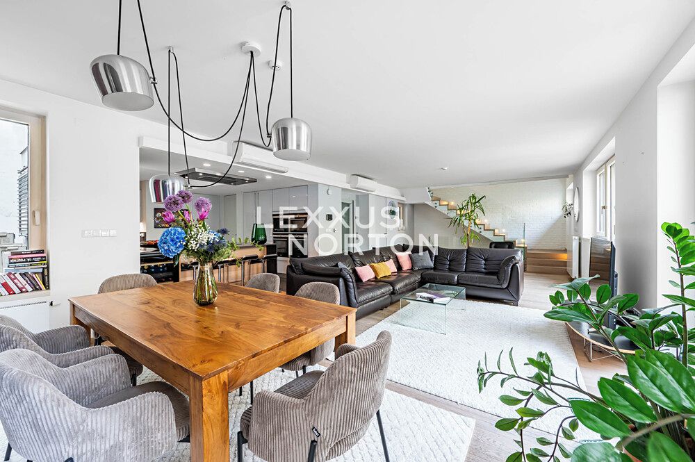 Prodej bytu 6 pokojů a více 410 m²