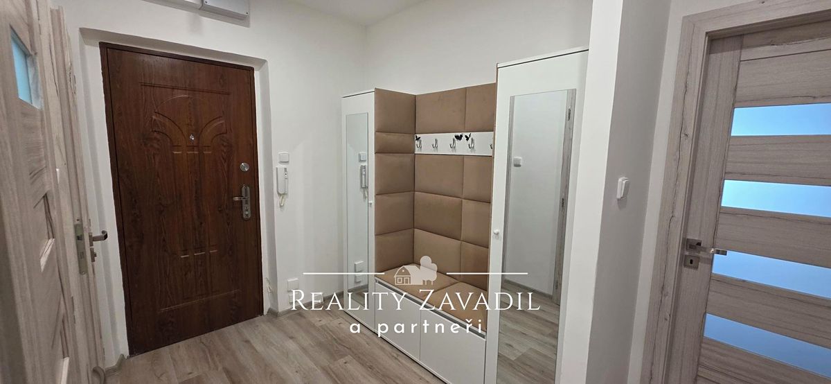 Pronájem bytu 3+1 67 m² – fotografie 3