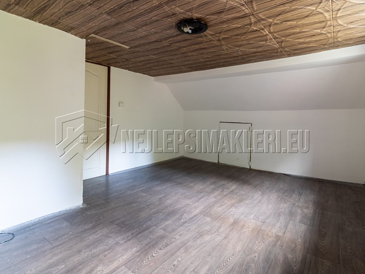 Prodej domu, 204 m² (32 z 47)
