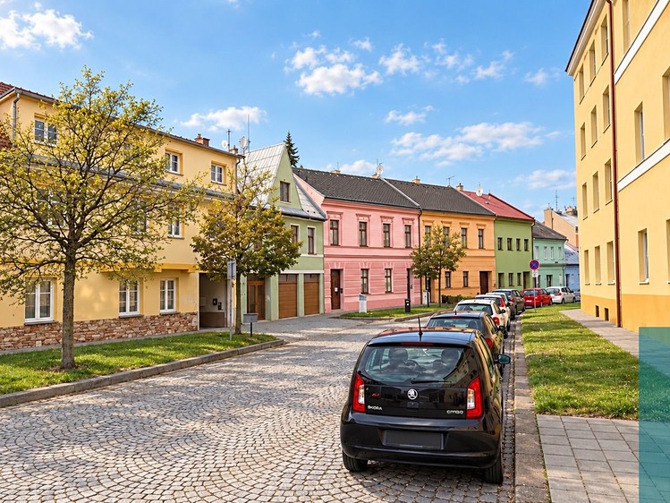 Prodej domu, 675 m² (2 z 92)
