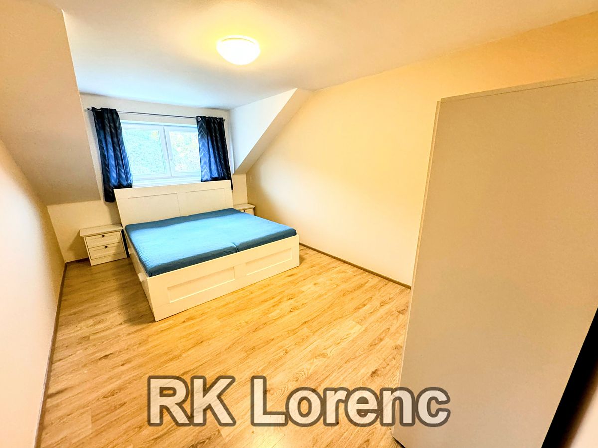 Pronájem bytu 2+kk 55 m² – fotografie 4