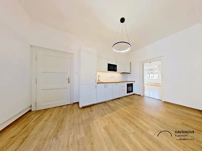 Pronájem bytu 2+1, 68 m², Praha 1, Praha