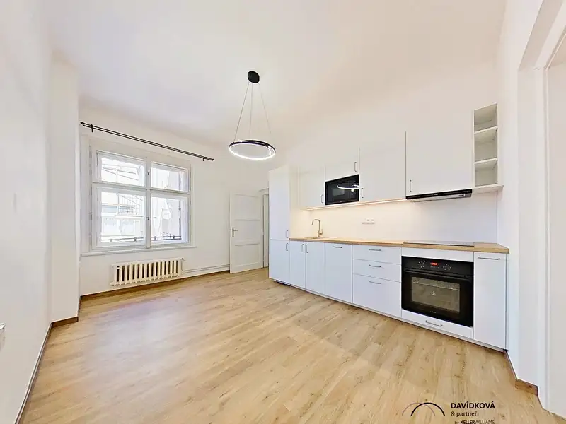 Pronájem bytu 2+1 68 m², Praha – náhled fotky 2