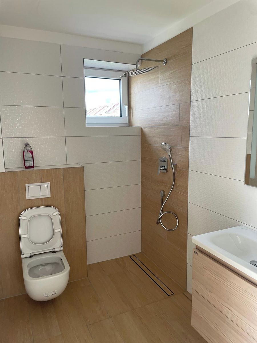 Prodej rodinného domu 142 m², pozemek 468 m² – fotografie 3