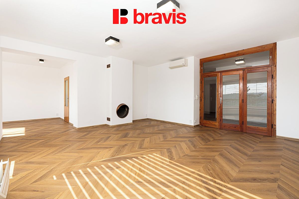 Pronájem bytu 4+1 147 m² – fotografie 5