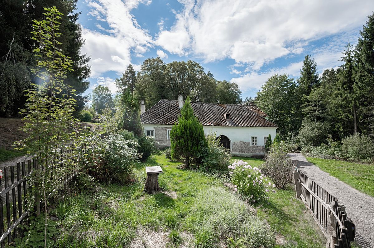Prodej chaty 458 m², pozemek 458 m² – fotografie 3