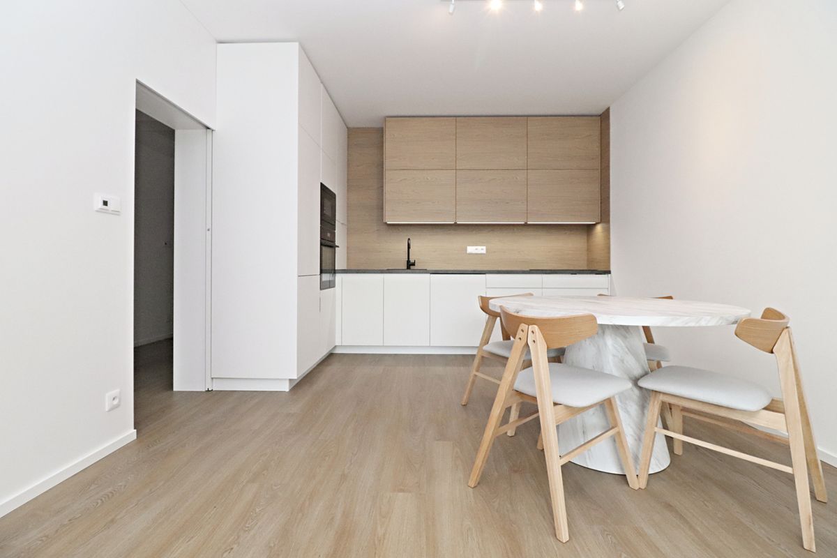 Pronájem bytu 3+kk 81 m² – fotografie 3