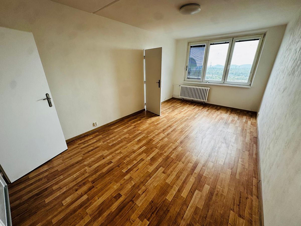 Pronájem bytu 3+1 63 m² – fotografie 2