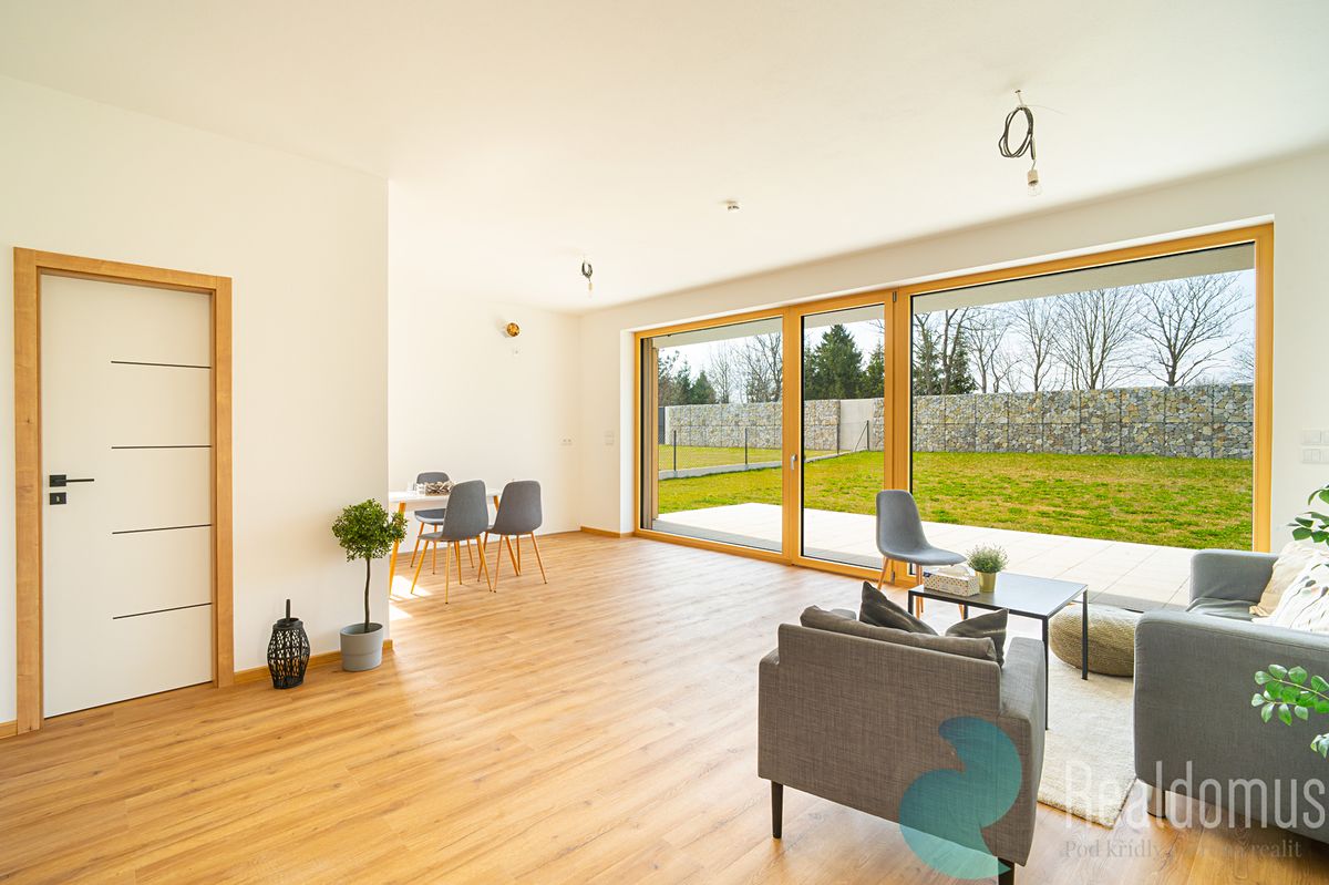 Prodej rodinného domu 150 m², pozemek 813 m² – fotografie 4