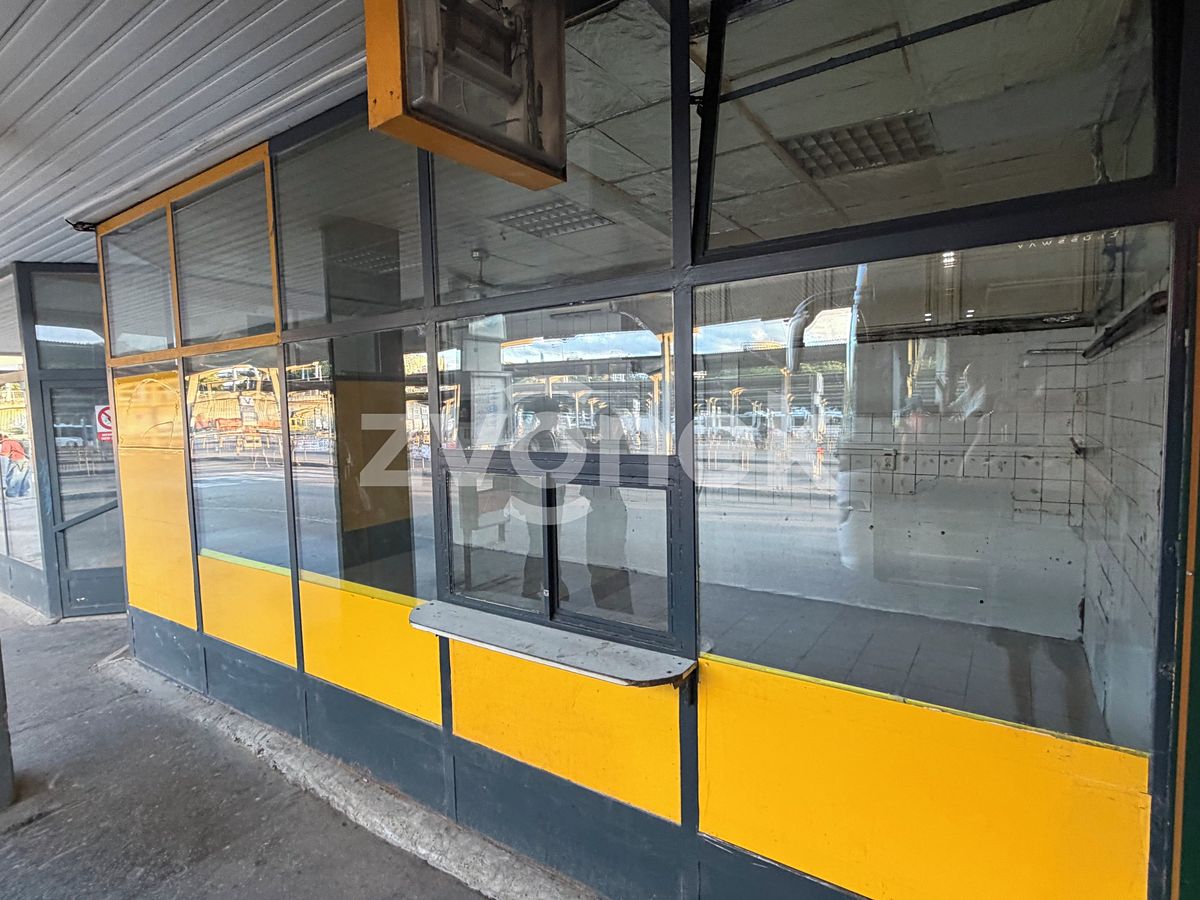Pronájem obchodního prostoru 21 m²