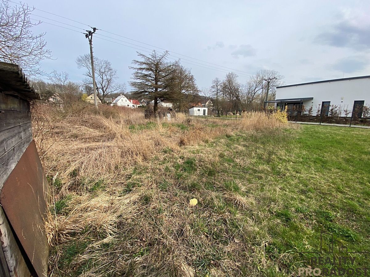 Prodej stavebního pozemku 2651 m² – fotografie 2