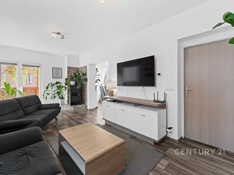 Prodej rodinného domu 112 m², pozemek 85 m², Zlín – náhled fotky 3