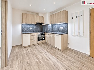 Комерційне приміщення в оренду, 39 м² (3 з 15)