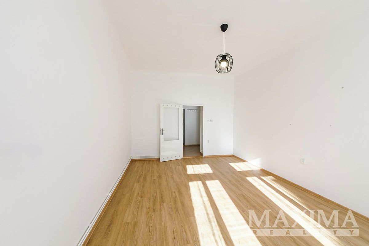 Pronájem bytu 2+kk 50 m² – fotografie 5