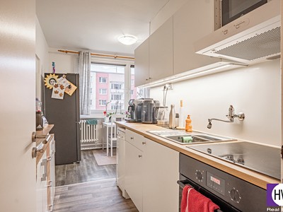 Квартира 3+1 на продаж, 76 м² (3 з 11)