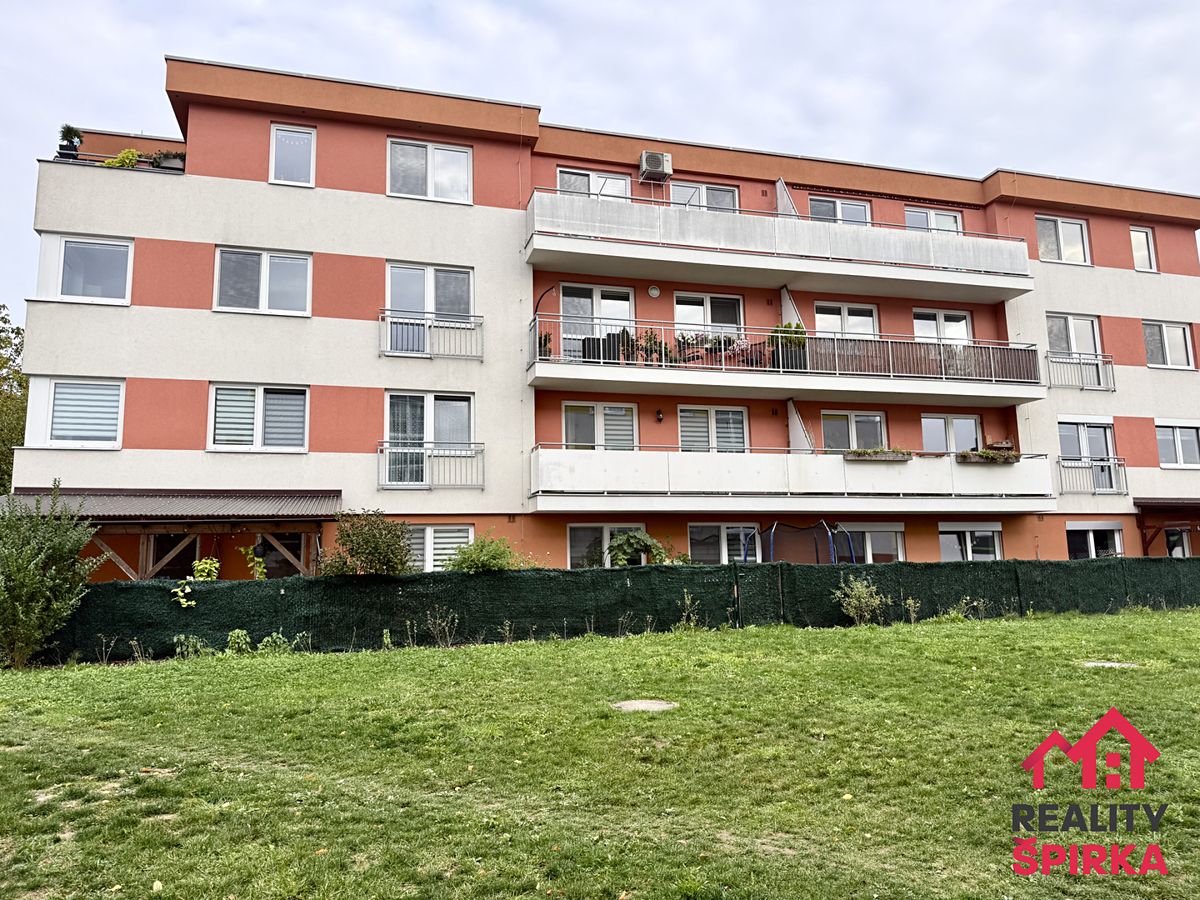 Pronájem bytu 4+kk 84 m²