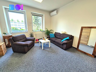 Pronájem kanceláře 61 m²