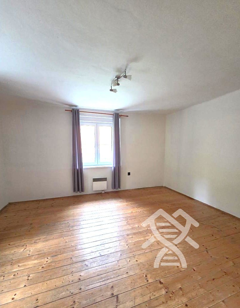 Pronájem bytu 2+kk 45 m² – fotografie 4