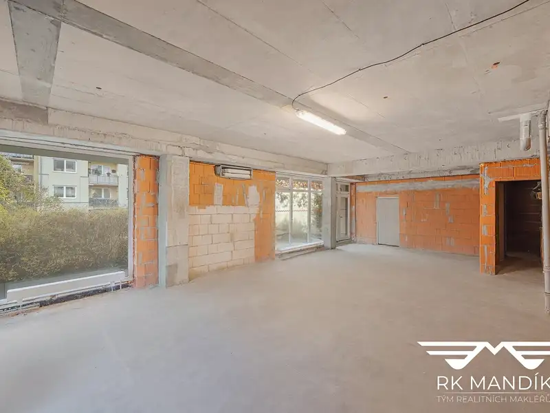 Prodej obchodního prostoru 90 m², Odolena Voda – náhled fotky 3
