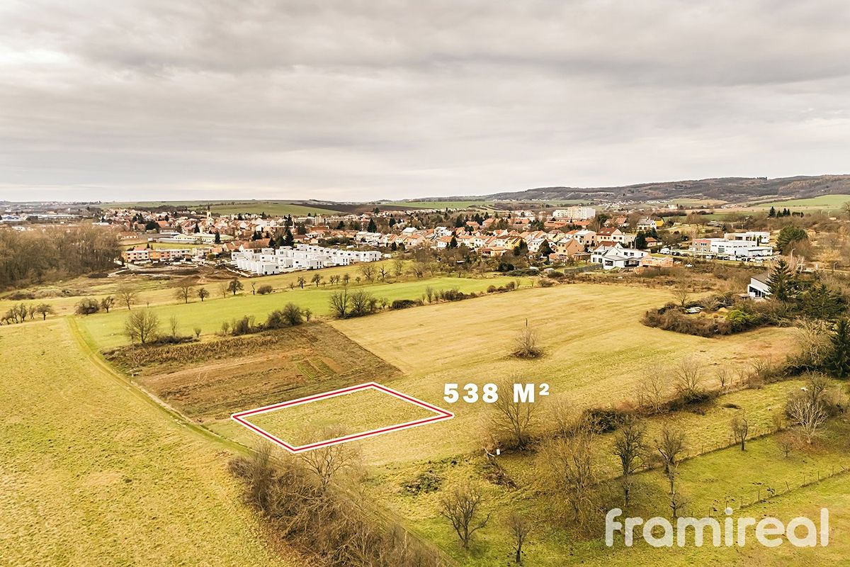 Prodej stavebního pozemku 538 m² – fotografie 2